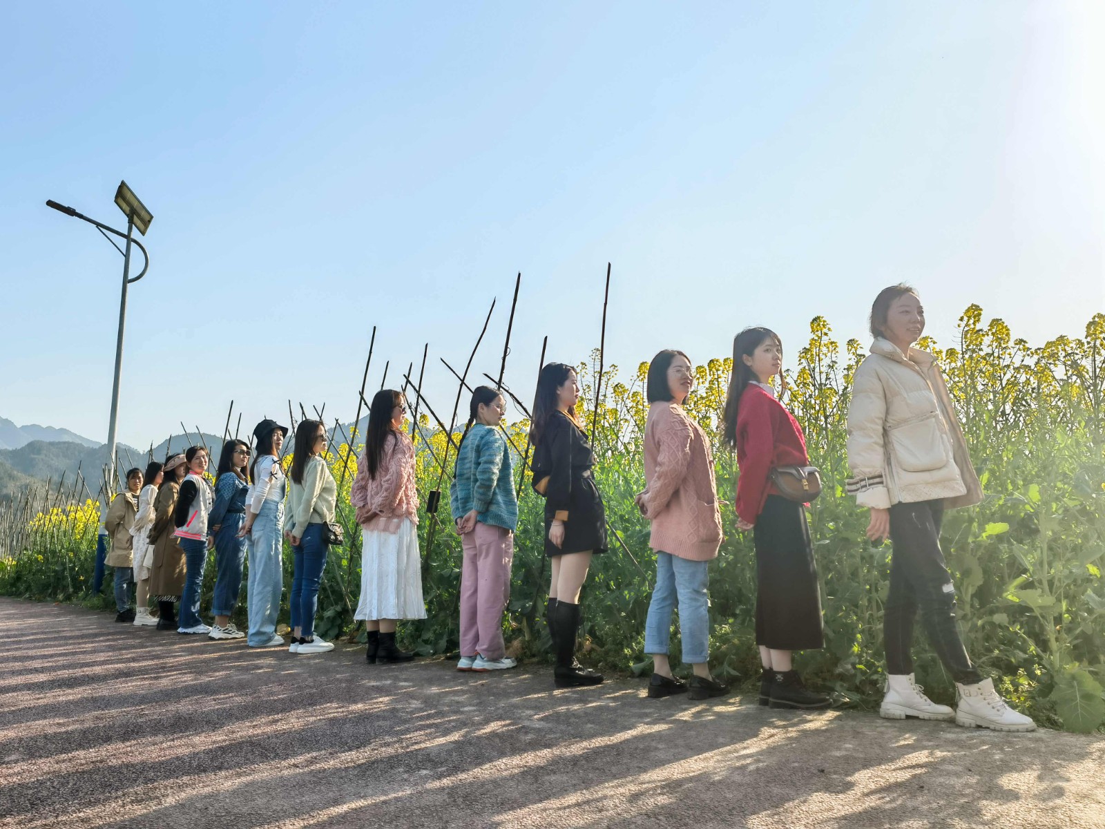 春來三月八·遍地美人花 博宇·百興“三八”節(jié)踏青活動